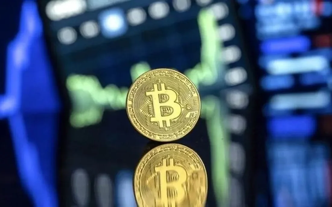 قیمت بیتکوین پیش از سقوط به ۳۵۰ هزار دلار میرسد؟
