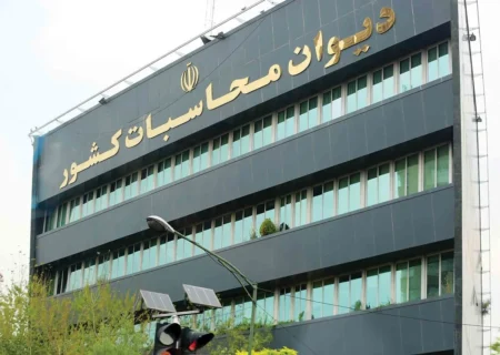 تخلف ۴۷ دستگاه در پرداخت حقوق نجومی به بیش از ۱۹ هزار کارمند دولت