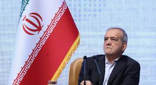 اگر خودمان خود را تحریم نکنیم، دشمن نمی‌تواند ما را حذف کند