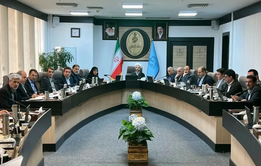 دستگاه‌های اجرایی نسبت به اجرای تکالیف قانون الزام به ثبت رسمی معاملات اموال غیرمنقول پاسخ‌گو باشند