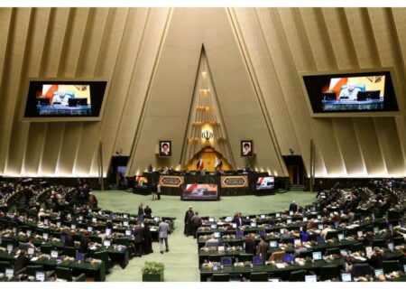 سازوکار جدید برگزاری جلسات صحن مجلس شورای اسلامی/جلسات در محل دائمی صحن برگزار خواهد شد